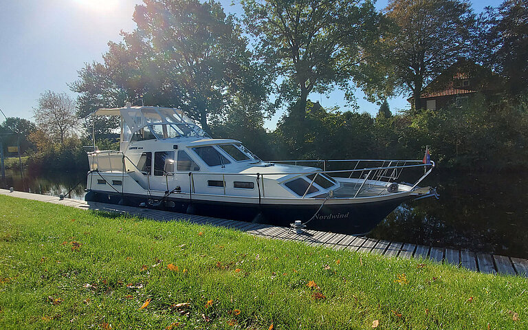 Linssen 352 SX Twin Halbgleiter